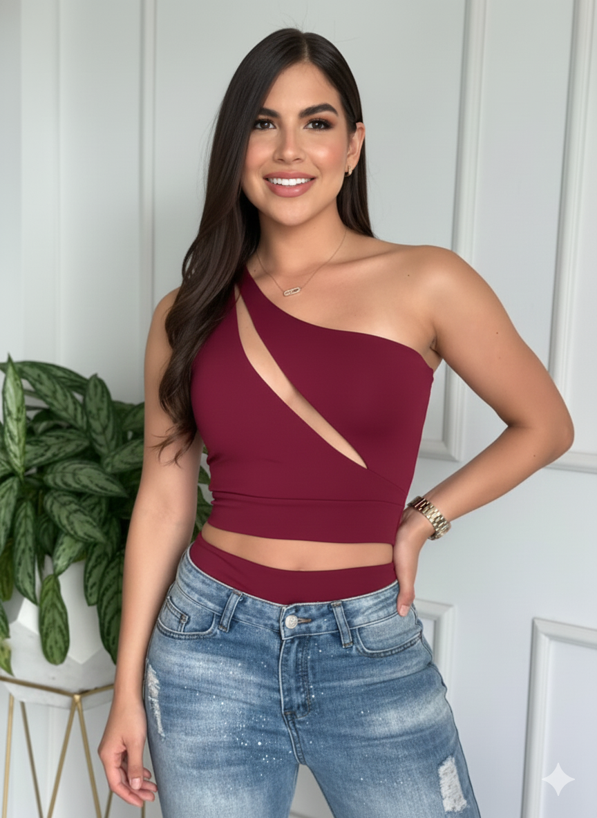 Body asimetrico con transparencia.