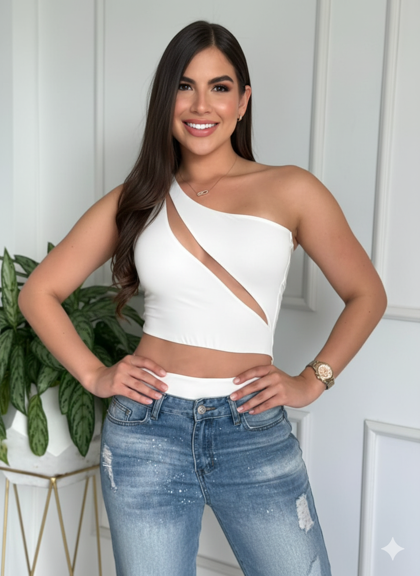 Body asimetrico con transparencia.