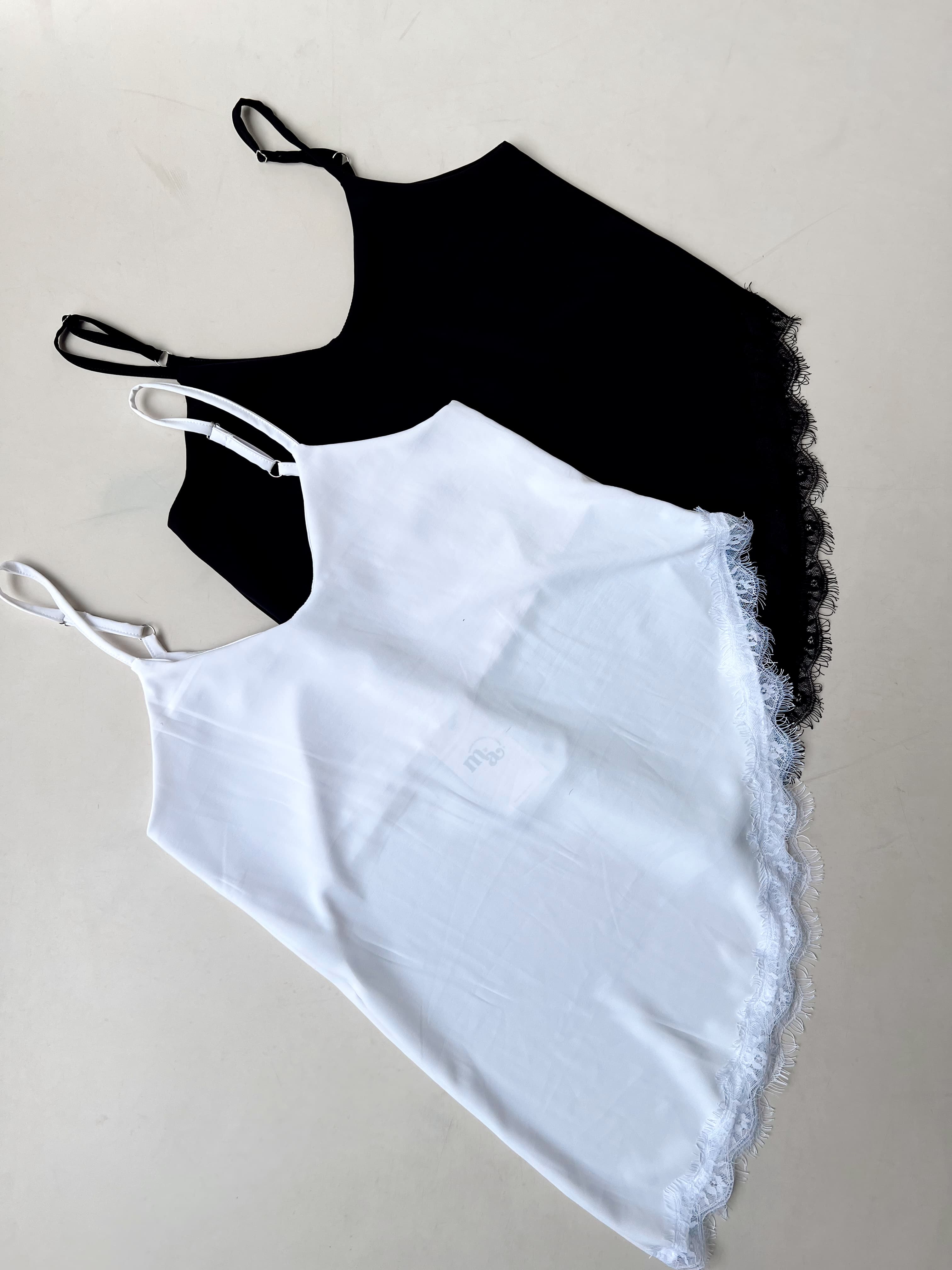 Blusa en blonda