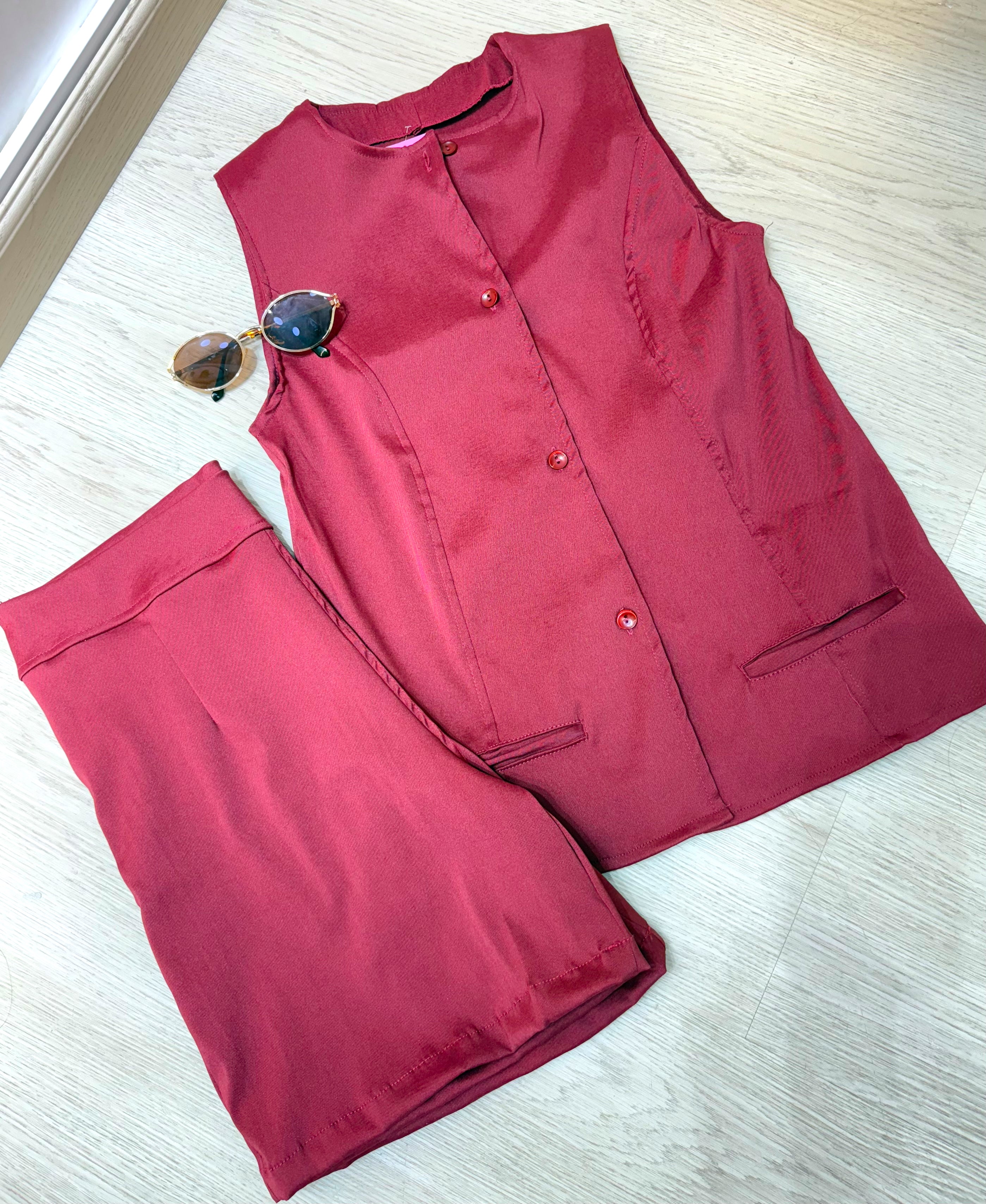 set de chaleco y short