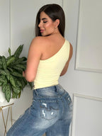 Body asimetrico con transparencia.