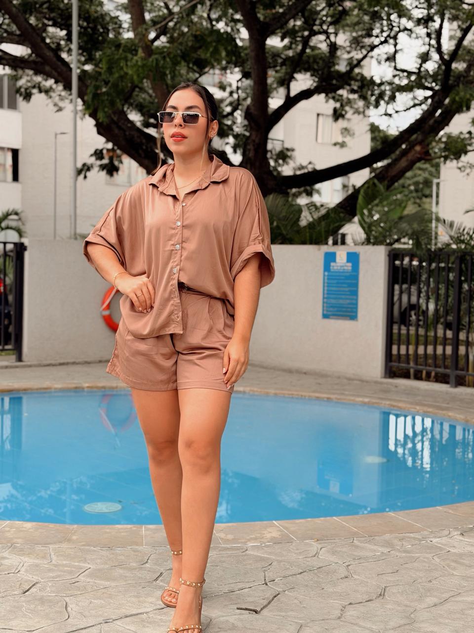 conjunto golden hour