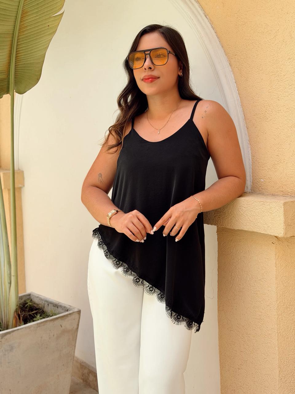 Top Ébano Asimétrico